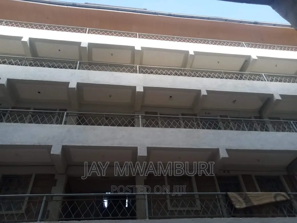 20bdrm Block of Flats in Kitengela for sale in Kitengela