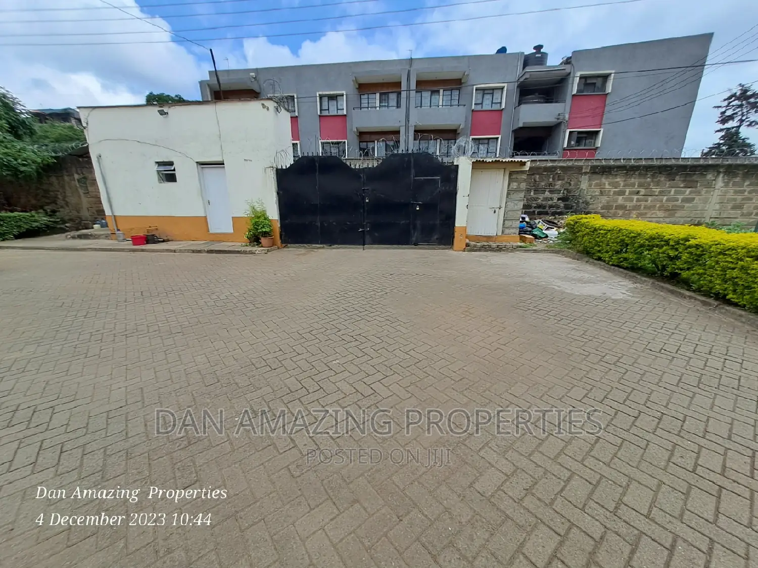 Pangani Flat for Sale on Corner Plot of 1/2 Acre in Pangani
