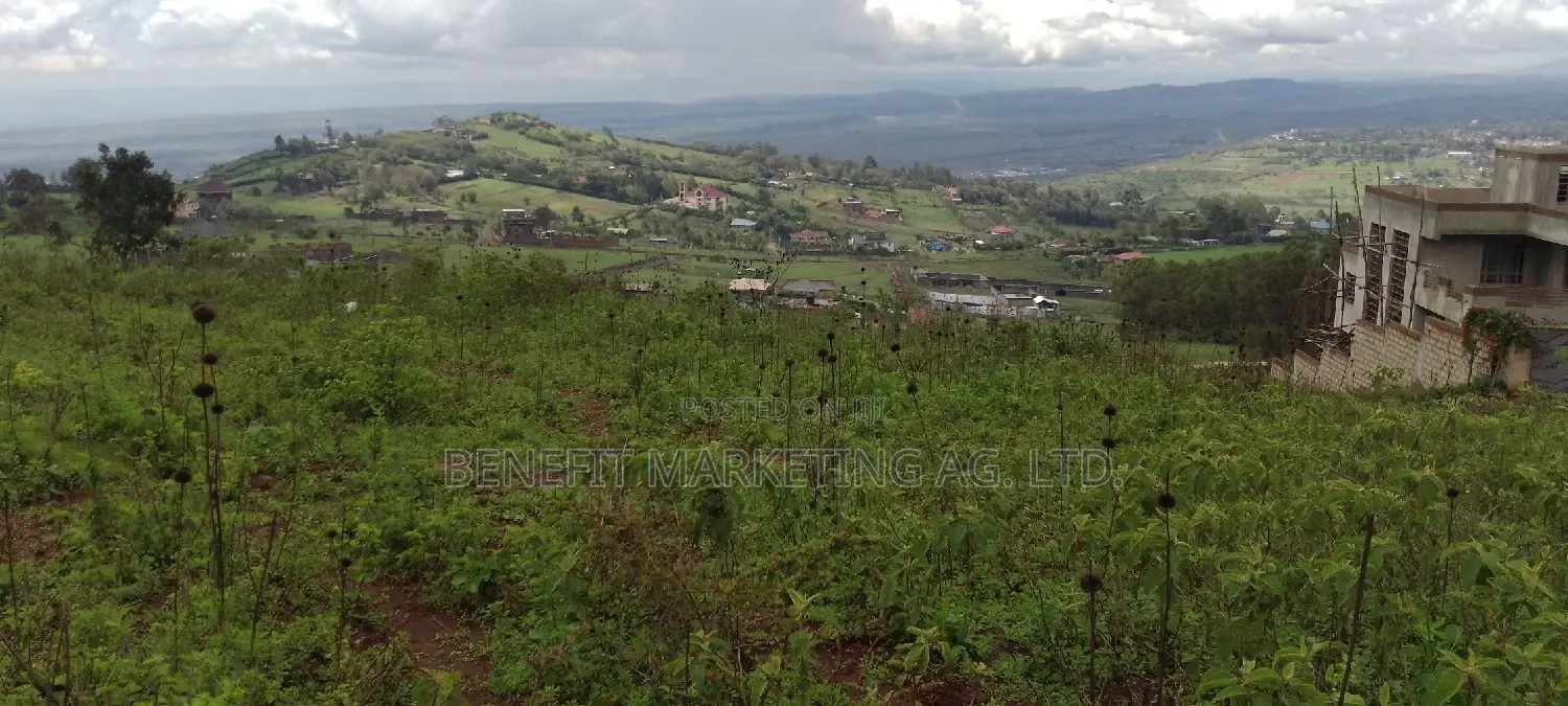 5-Acre Property with Tarmac Frontage for Sale in Ngong, Maragara Road in Ngong