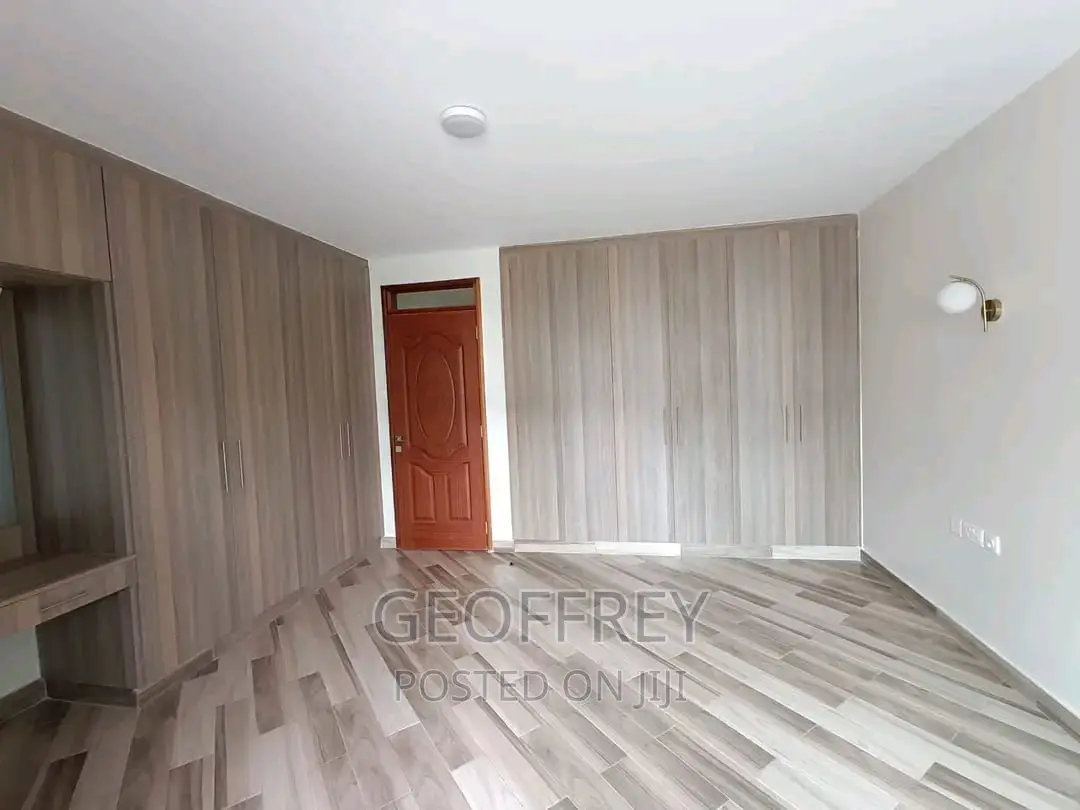 Modern 4-Bedroom Maisonette in Varsitile, Kamakis - Perfect for Your Next Home! in Kamakis