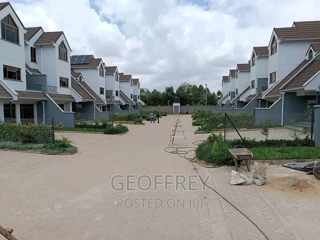 Modern 4-Bedroom Maisonette in Varsitile, Kamakis - Perfect for Your Next Home! in Kamakis