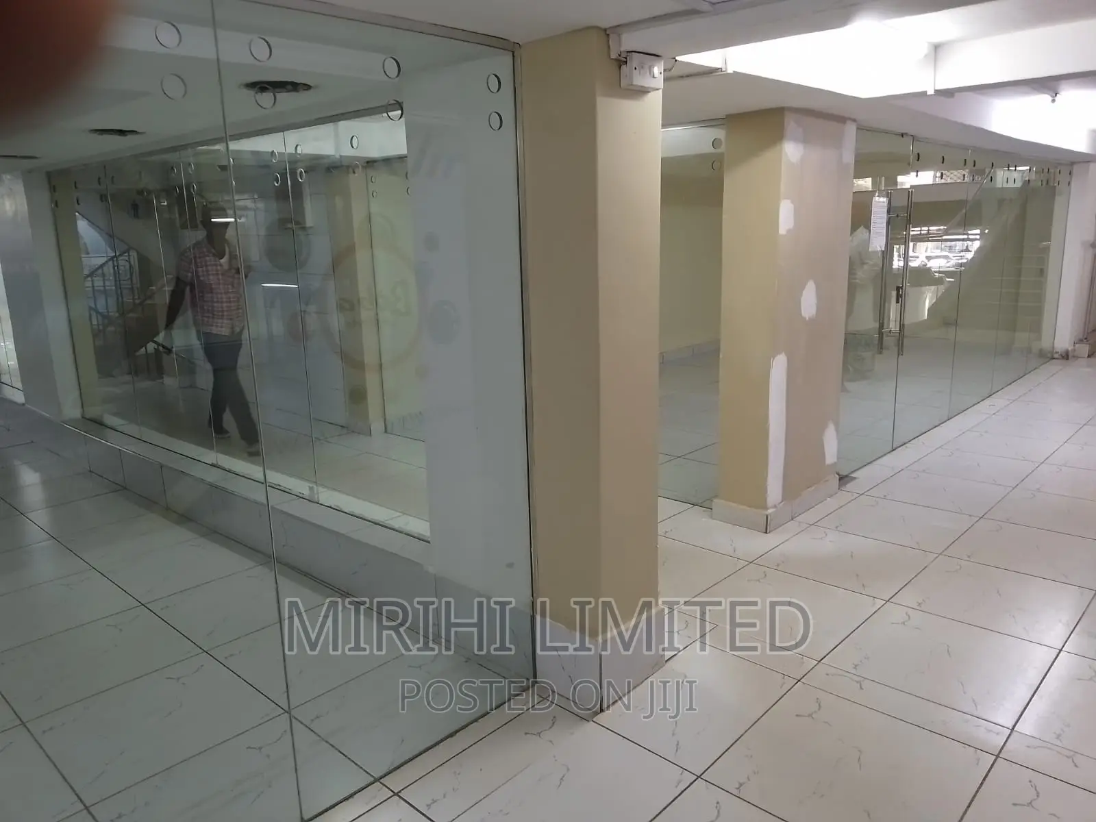 Commercial Spaces for Rent: Offices and Shops Available in Parklands/Highridge