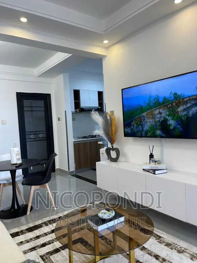 Elegant 1-Bedroom Apartment in Valley Arcade - Short Term Lease in Valley Arcade