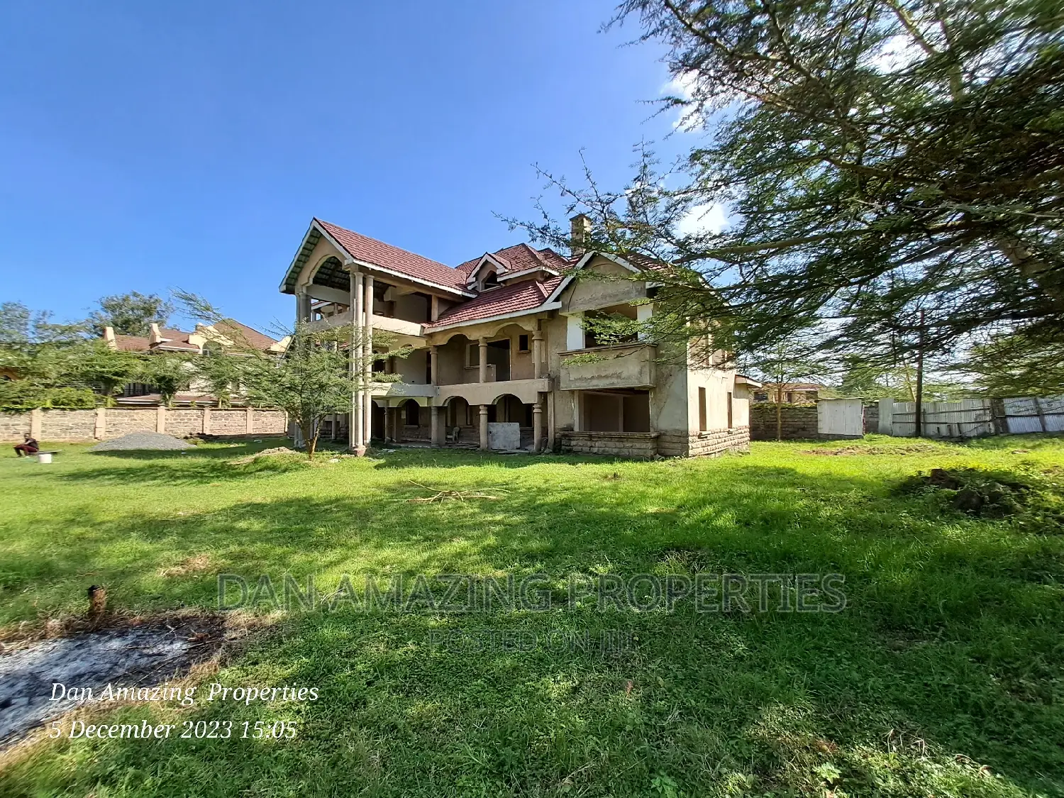 Luxury 7-Bedroom Mansion in Fair Acres: 75% Completed - Listing by Karen in Karen