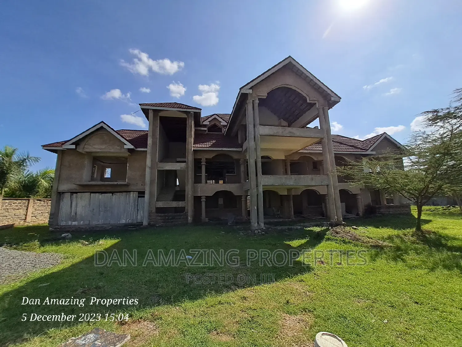 Luxury 7-Bedroom Mansion in Fair Acres: 75% Completed - Listing by Karen in Karen