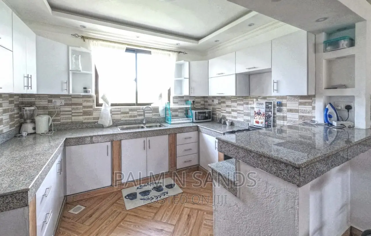 Spacious 2-Bedroom Apartment in Diani, Ukunda for Sale in Ukunda
