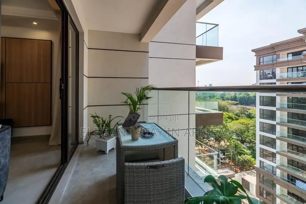 Luxury 3-Bedroom Airbnb in Riverside: $18,000/Night in Riverside Drive