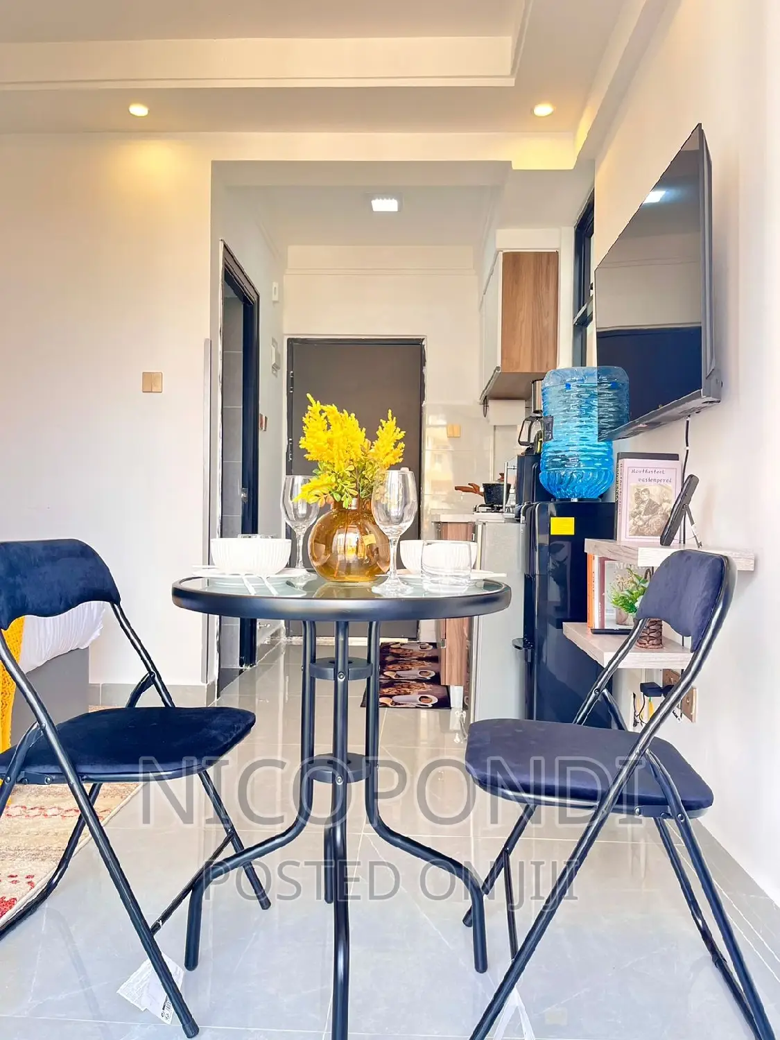 Modern 1-Bedroom Furnished Apartment in Valley Arcade - Rent Now! in Valley Arcade