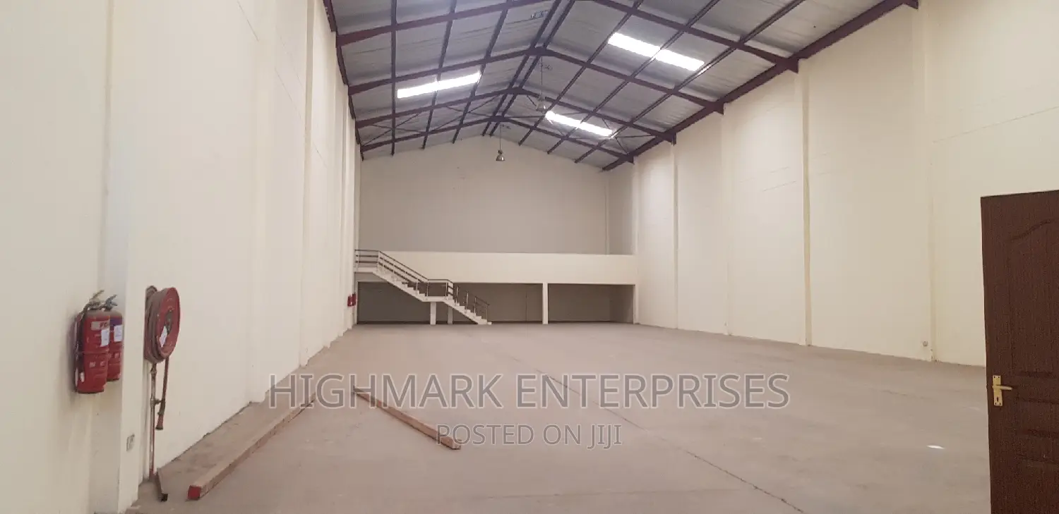 5500 Sq Ft Warehouses Available for Lease in City Cabanas