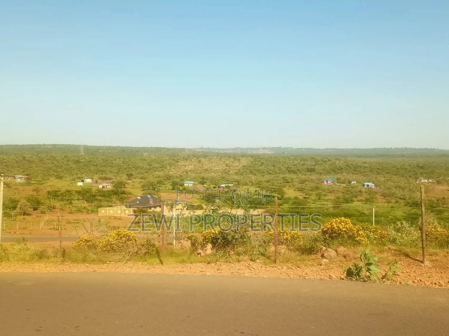 Kimuka's Prime Real Estate: 50*100 Plot for Sale - Don't Miss Out in Kibiku