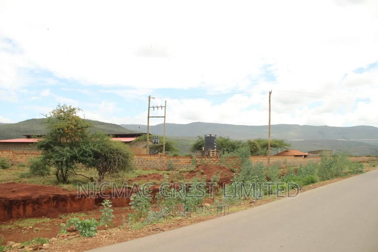 Plots for Sale in Ewauso-Kedong, Touching Ngong-Suswa Tarmac in Ewaso Kendong