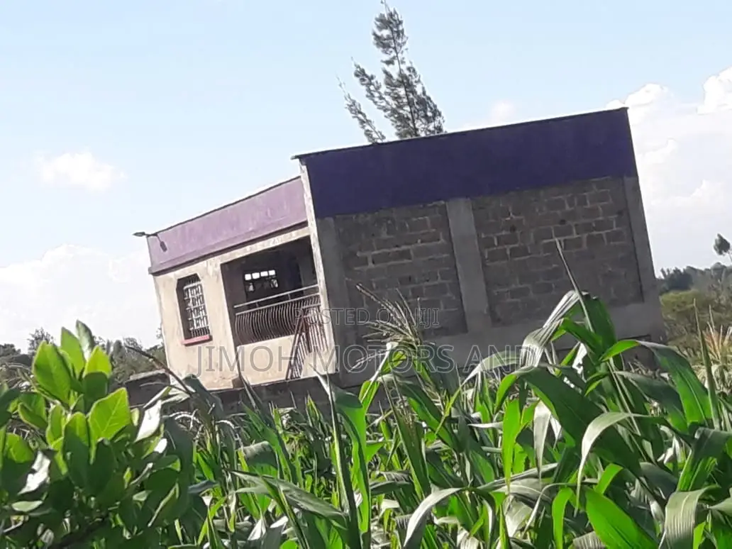 Kiganjo Thika - 40 by 80 Plot for Sale Near Kamuthi - 6m in Westlands