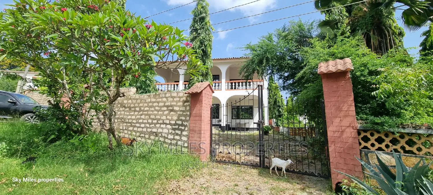4-Bedroom Property in Bahari Estate, Kipevu - Ready for New Owners in Kipevu