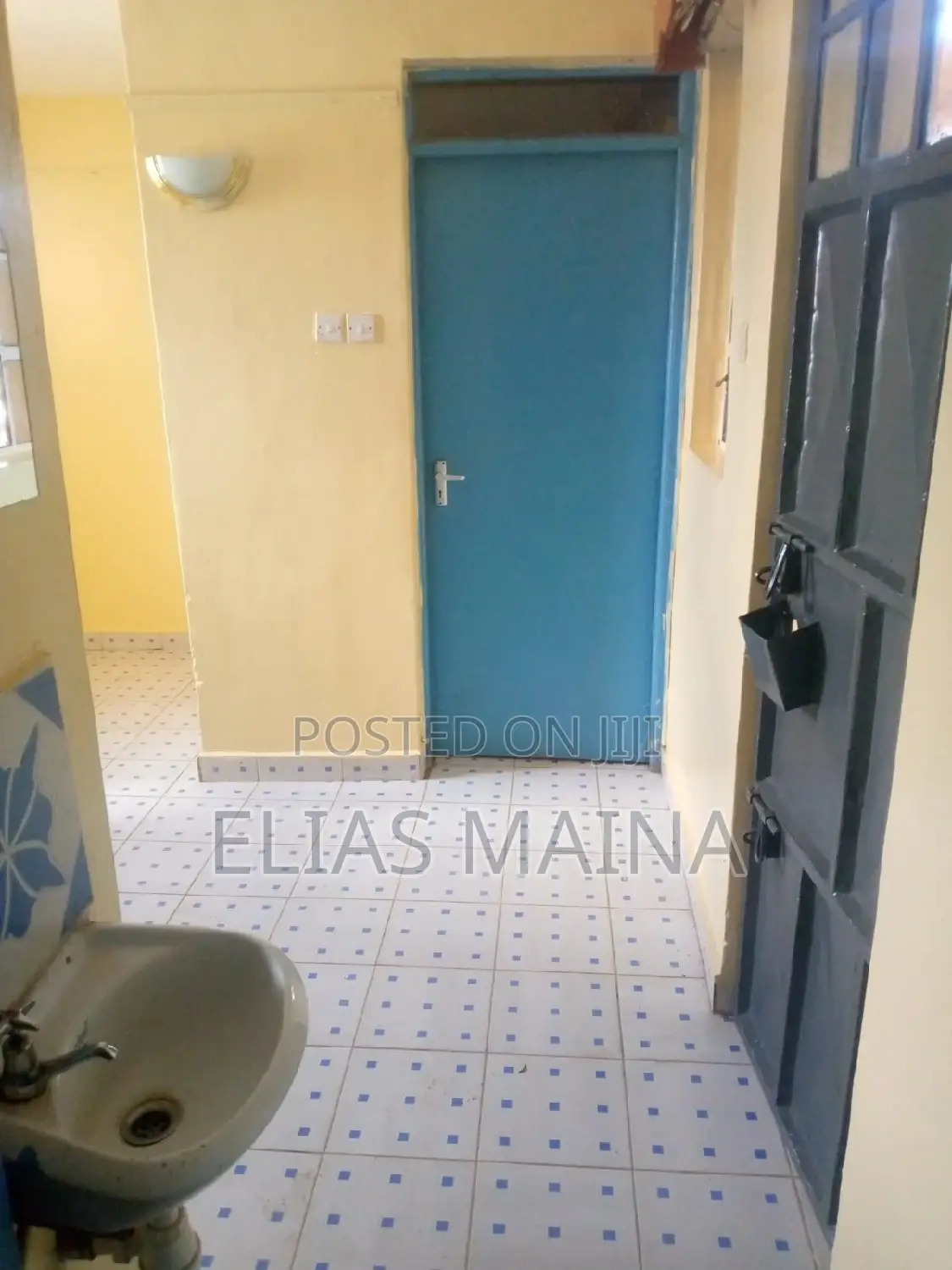 1-Bedroom Flat in Popular Gwa Kairu Neighborhood in Kwa Kairu