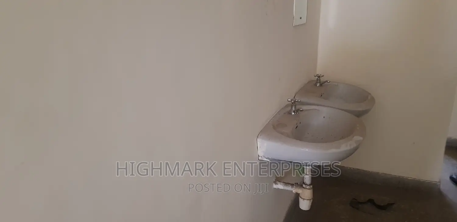 Spacious 9000 Sq Ft Godown for Rent in Embakasi in Embakasi