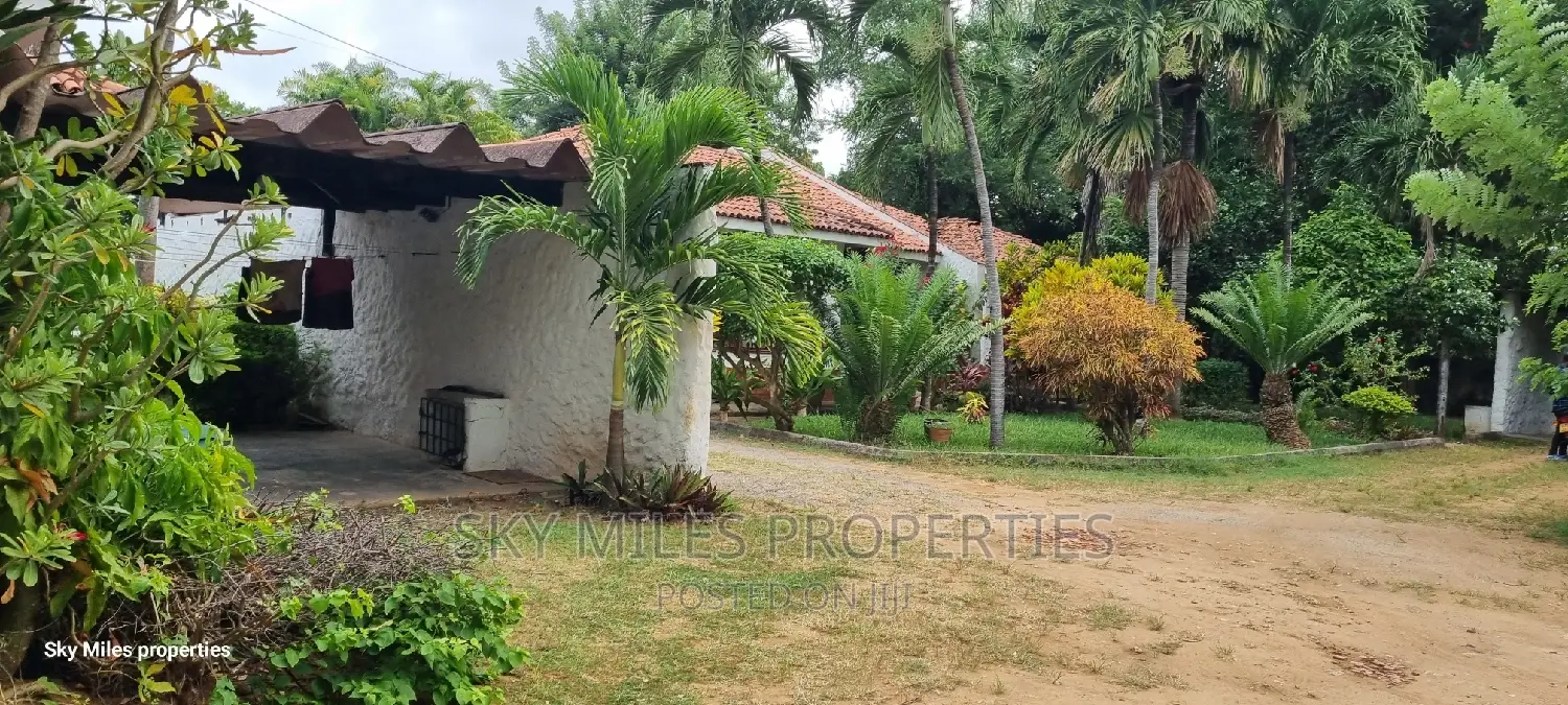 Estate Sale: Mtwapa's Premier Property in Mtwapa