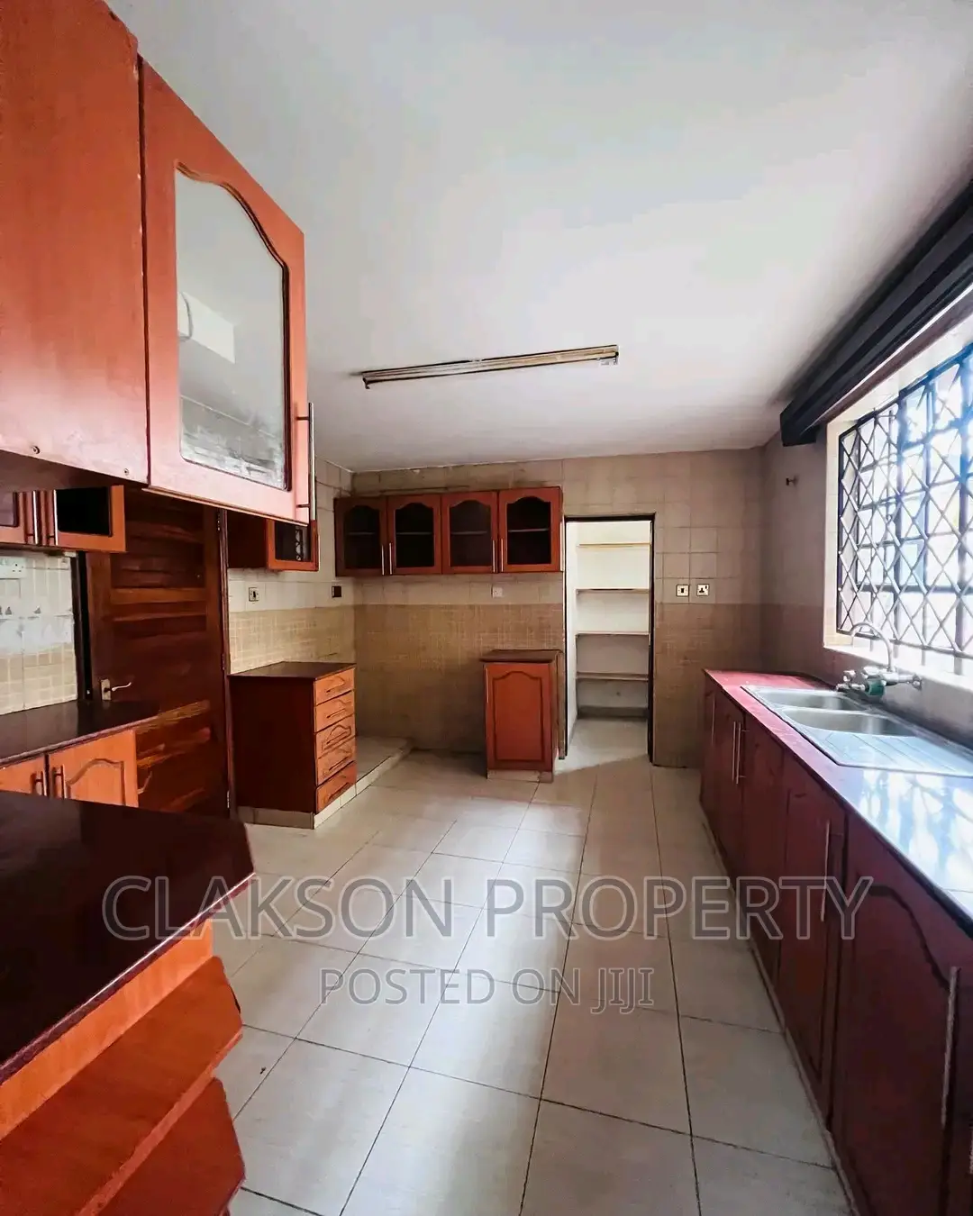 Luxury Terrace House with 4 Bedrooms Available in Kileleshwa in Kileleshwa