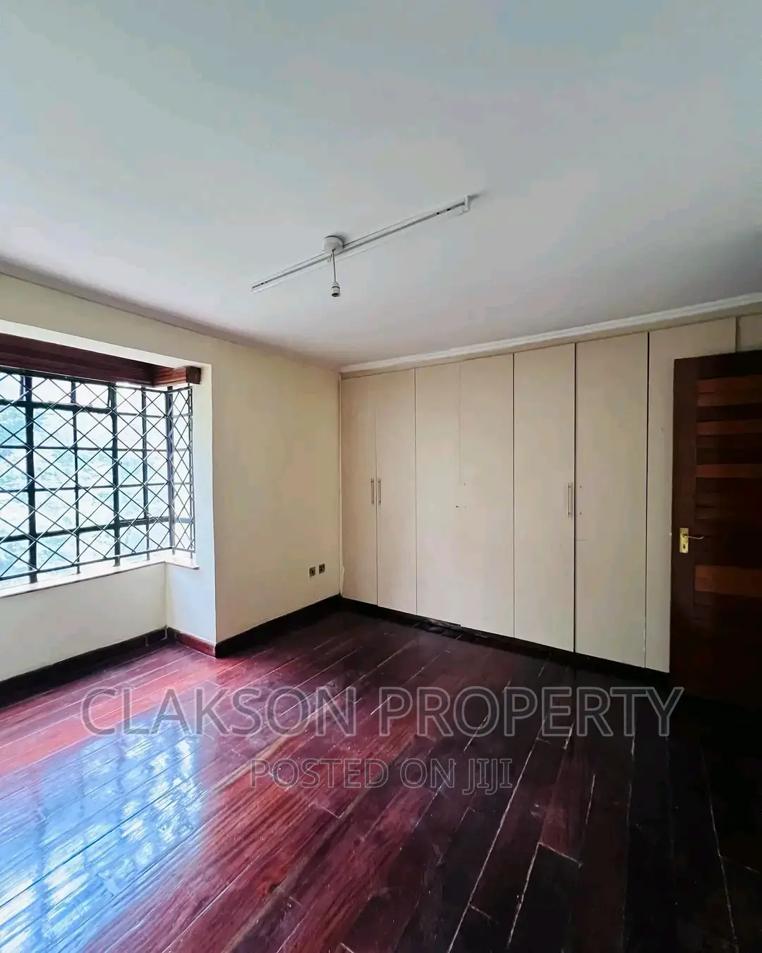 Luxury Terrace House with 4 Bedrooms Available in Kileleshwa in Kileleshwa