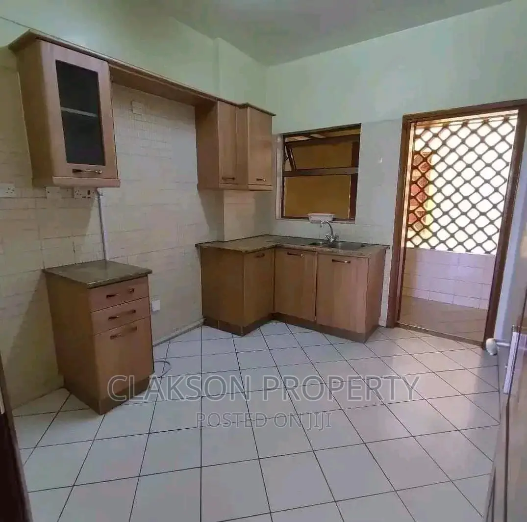 Modern 2-bedroom Apartment on Naivasha Road, Kilimani for Let in Kilimani
