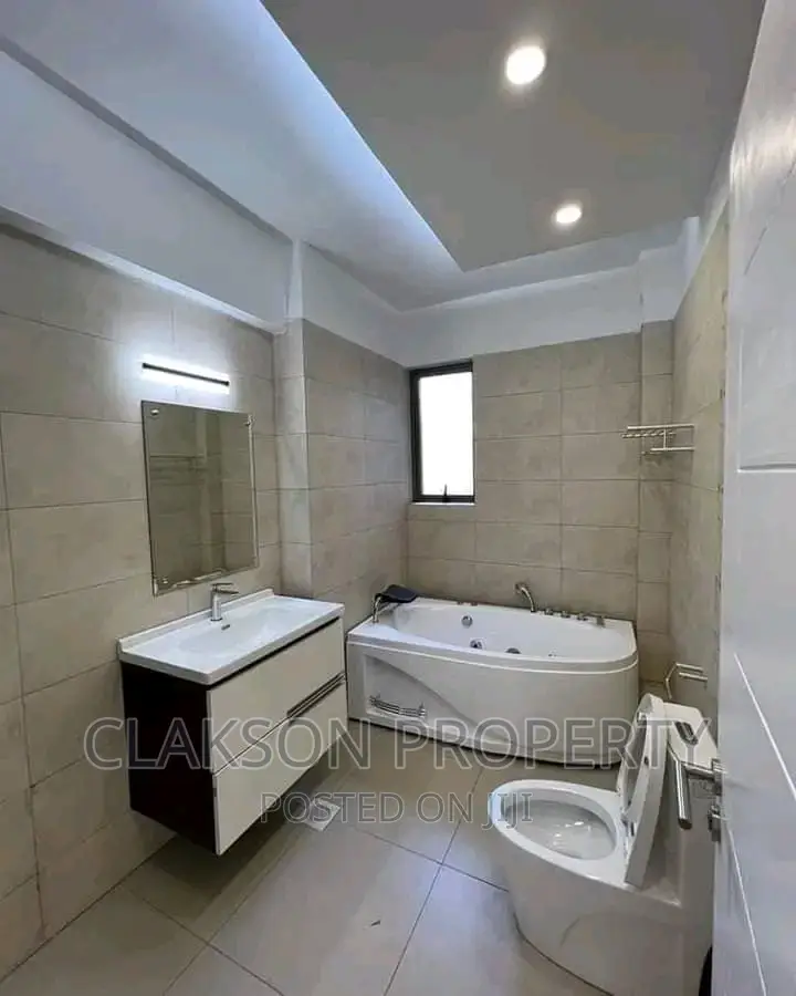 Kileleshwa 4-Bedroom Apartment - Ideal for Large Families in Kileleshwa