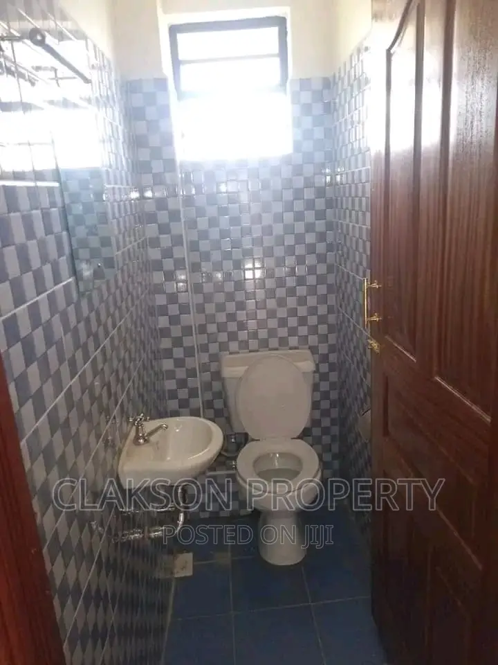 Kikuyu Road 2bdrm Apartment: Modern Living Awaits - Rent Today! in Kikuyu
