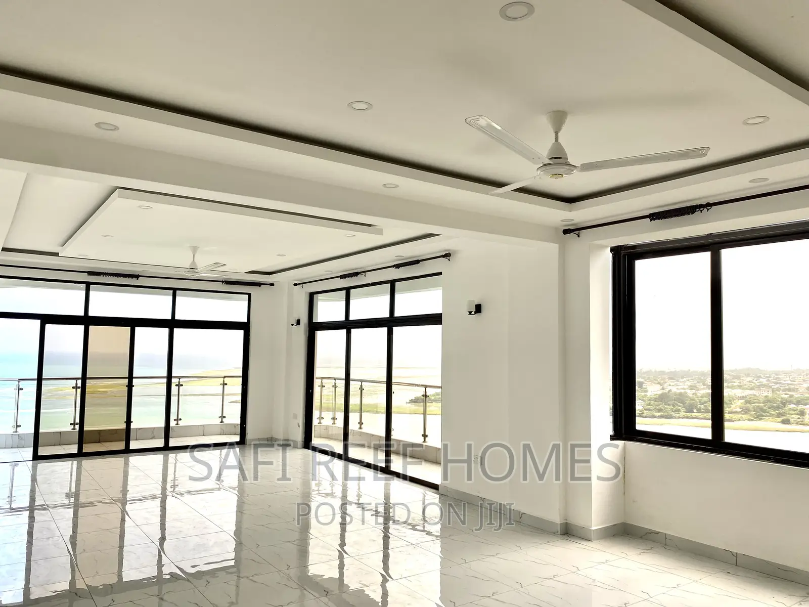 Modern 4-Bedroom Apartment in Kizingo - Perfect for Your Needs in Kizingo