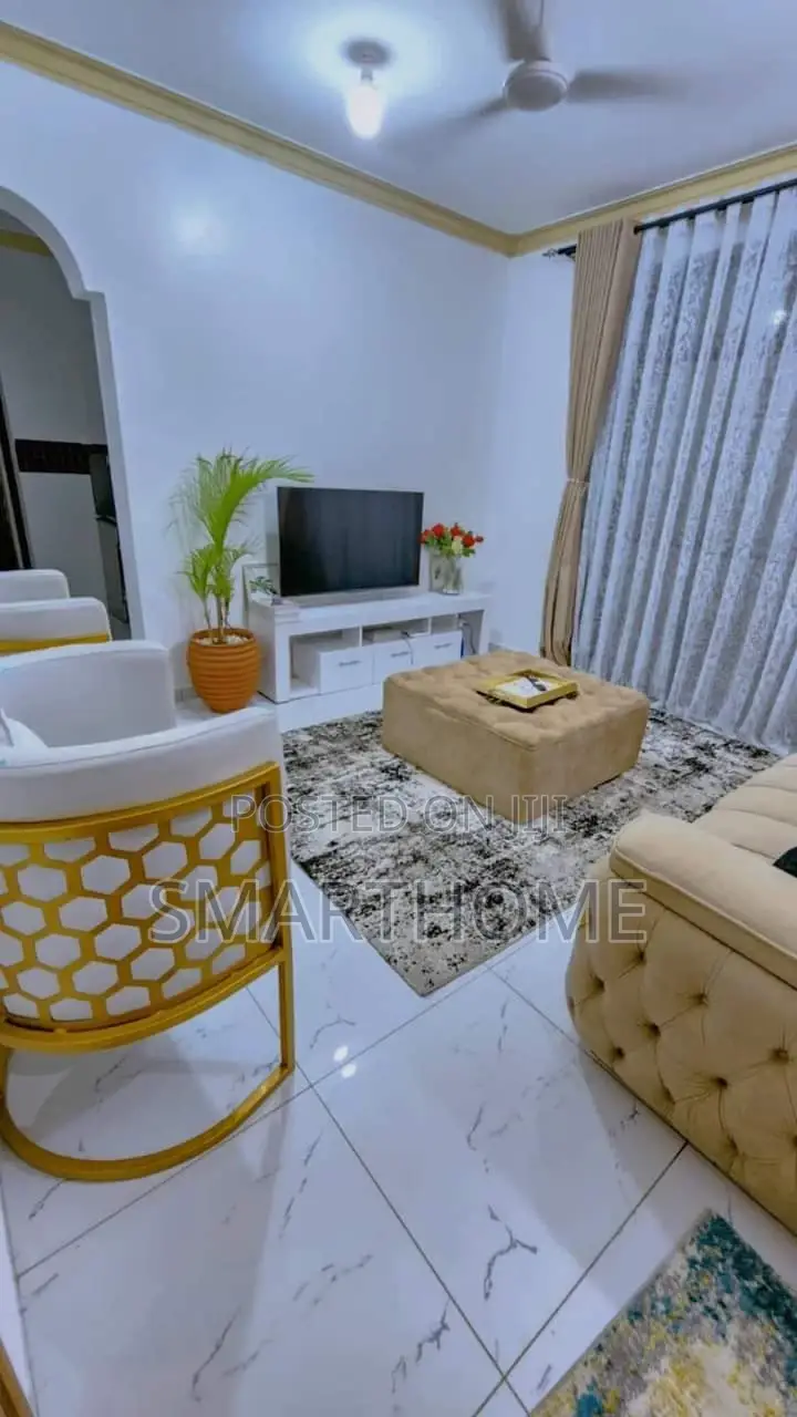 2-Bedroom Airbnb in South: Perfect Staycation Spot in South B