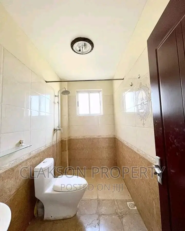 3-Bedroom Flat in Lavington for Rent - Ideal Home! in Lavington