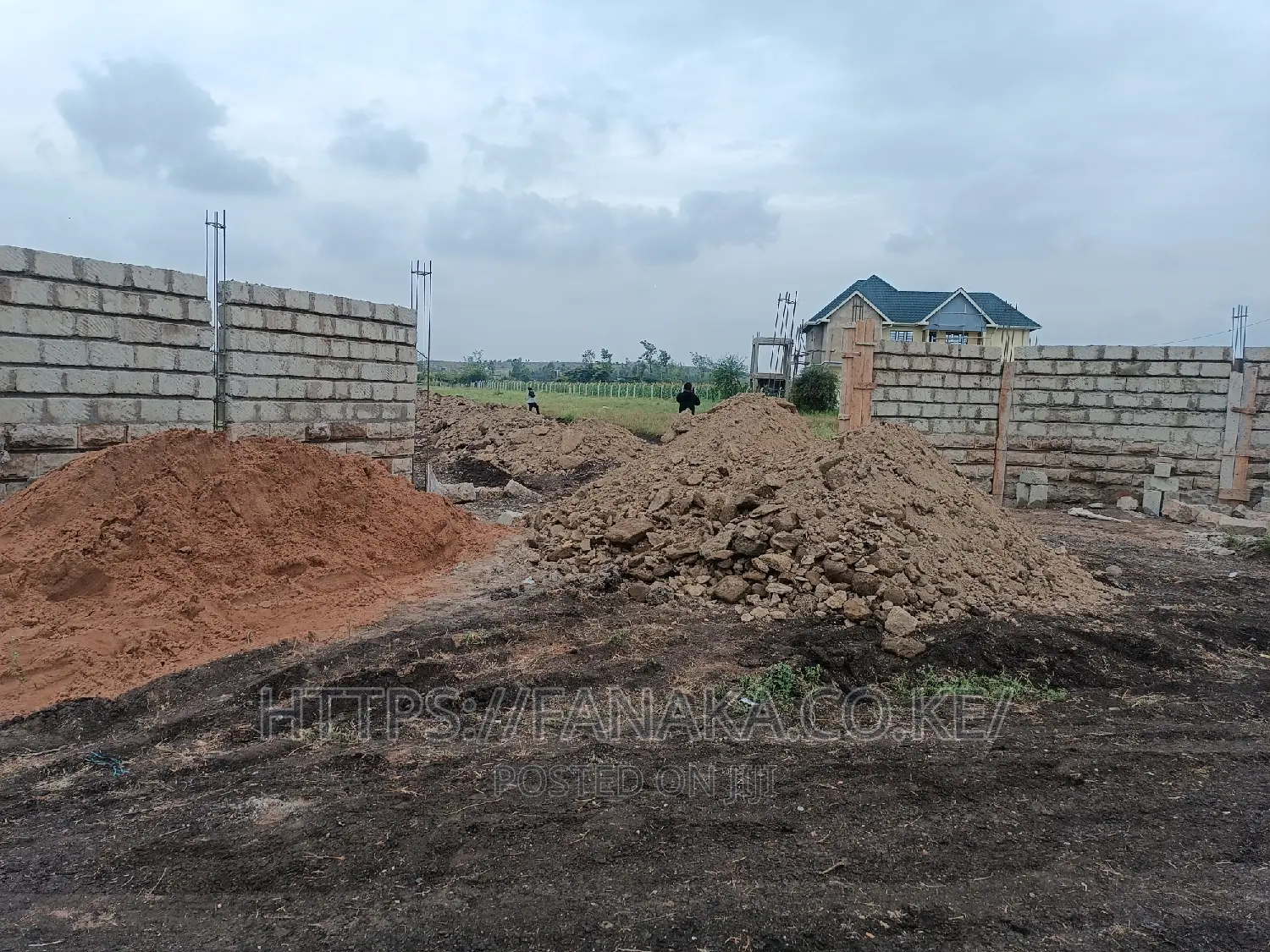 Residential Kamulu Plots Near Mosque ^AC in Kamulu