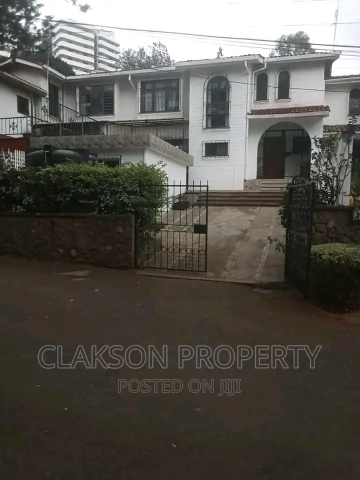 3-Bedroom Maisonette in Desirable Kileleshwa - For Sale in Kileleshwa