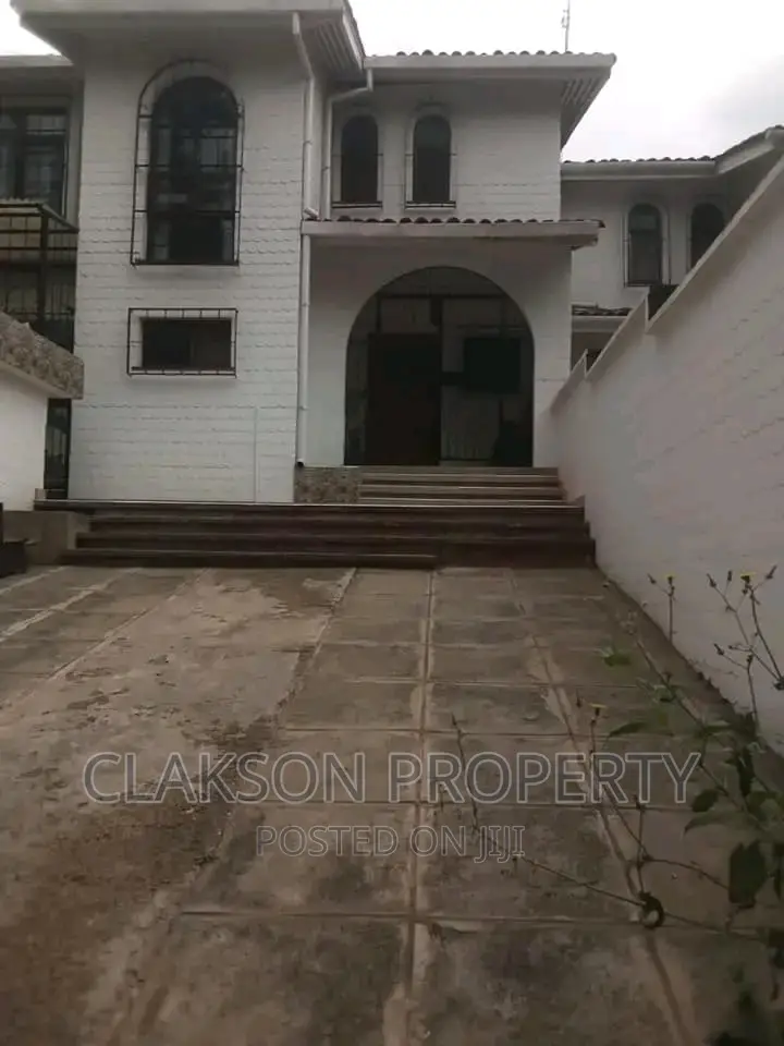 3-Bedroom Maisonette in Desirable Kileleshwa - For Sale in Kileleshwa