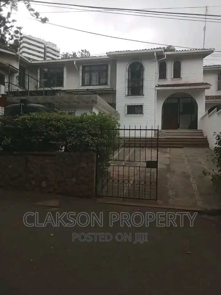 3-Bedroom Maisonette in Desirable Kileleshwa - For Sale in Kileleshwa