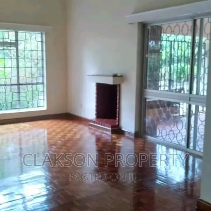 5-Bedroom Townhouse in Westland, Kileleshwa - For Immediate Sale in Kileleshwa