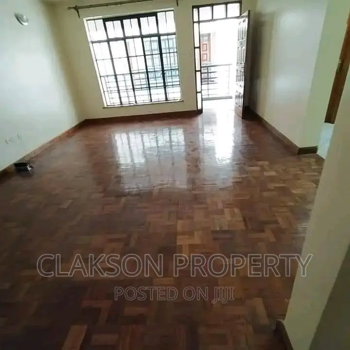 3-Bedroom Apartment in Woodley - Ideal for Families in Woodley Estate