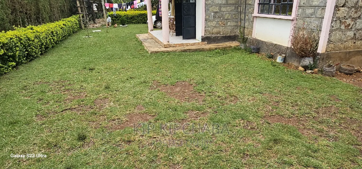 2-Bedroom Bungalow in Outspan, Racecourse - Seeking New Owner Now in Racecourse
