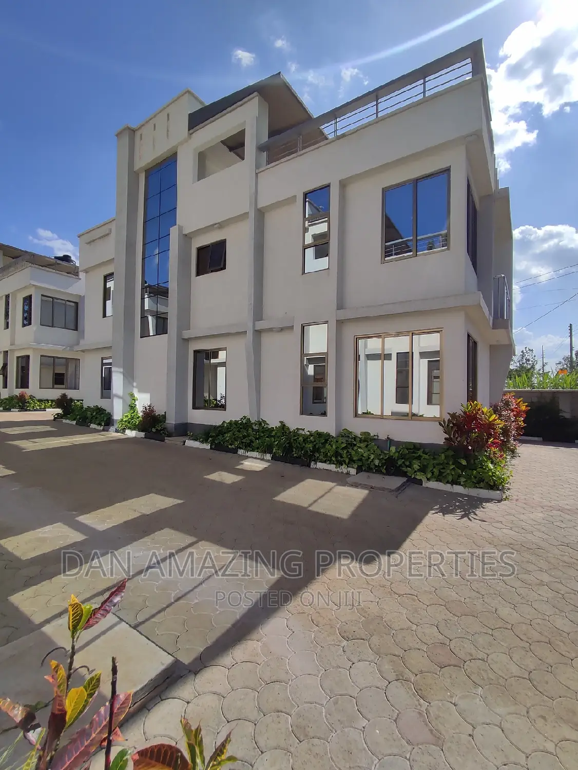 4-Bedroom Townhouse in Nazareth, Ongata Rongai - DSQ Included - For Sale in Ongata Rongai