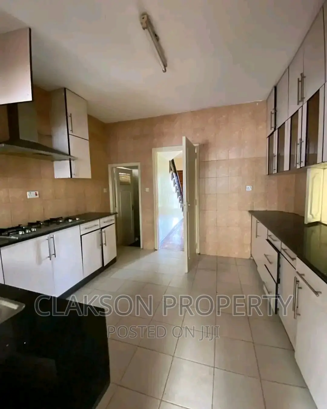 Modern Kileleshwa Maisonette with 4 Bedrooms Available for Lease in Kileleshwa