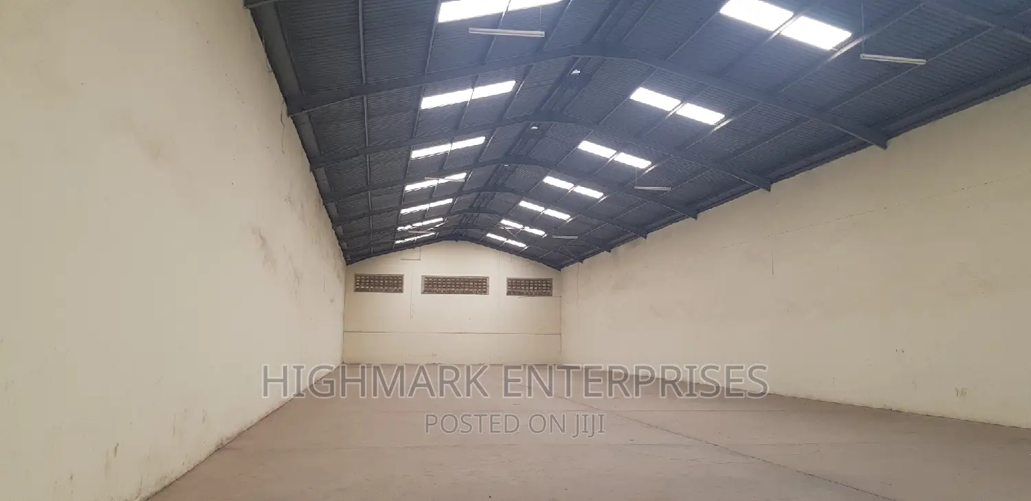 Spacious 10,000 Sq Ft Godown for Rent in Cabanas in City Cabanas