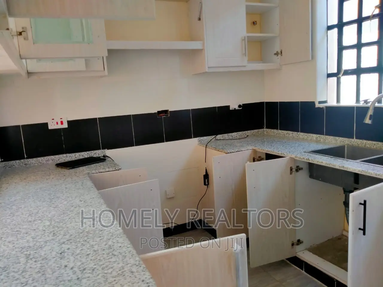 Spacious 4-Bedroom Maisonette in Rongai Kanisani, Nkoroi – For Sale in Nkoroi