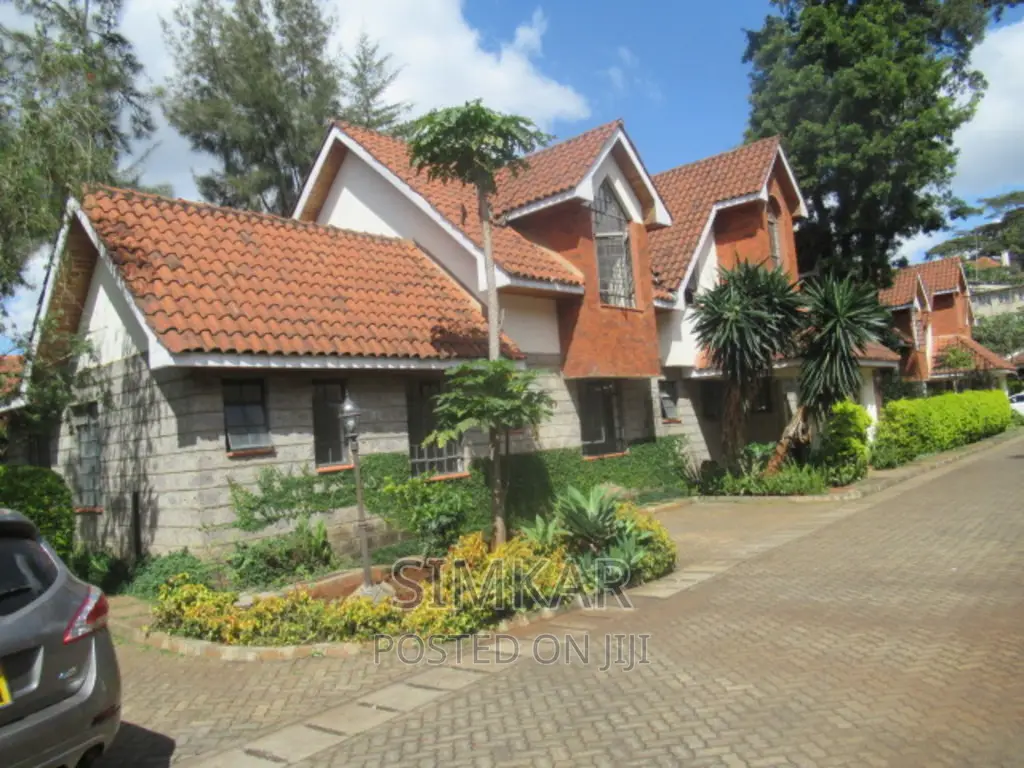 Lavington Estate, Maziwa: 4-Bedroom Villa Available for Purchase in Maziwa