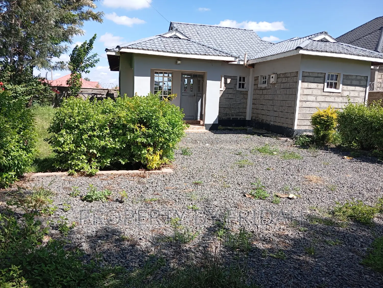 Spacious 3-Bedroom Bungalow in Kitengela - Rent Now in Kitengela