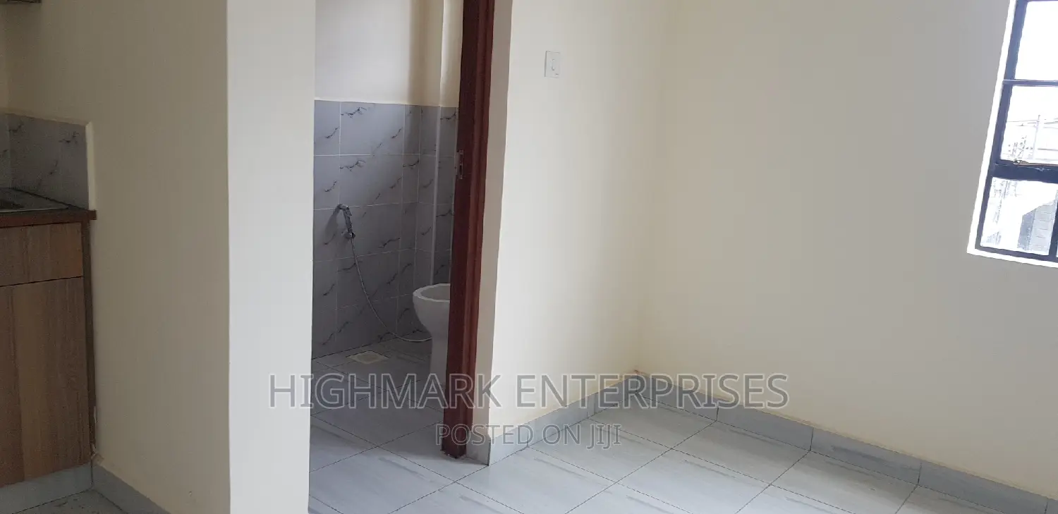 . Rent Warehouse Space in Mlolongo in Mlolongo