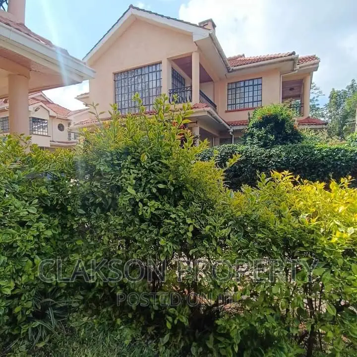 5-Bedroom Townhouse/Terrace in Exclusive Lavington Community for Sale in Lavington