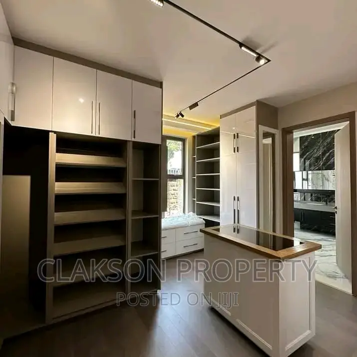 Impressive 6-Bedroom Townhouse/Terrace in Lavington - Up for Sale in Lavington