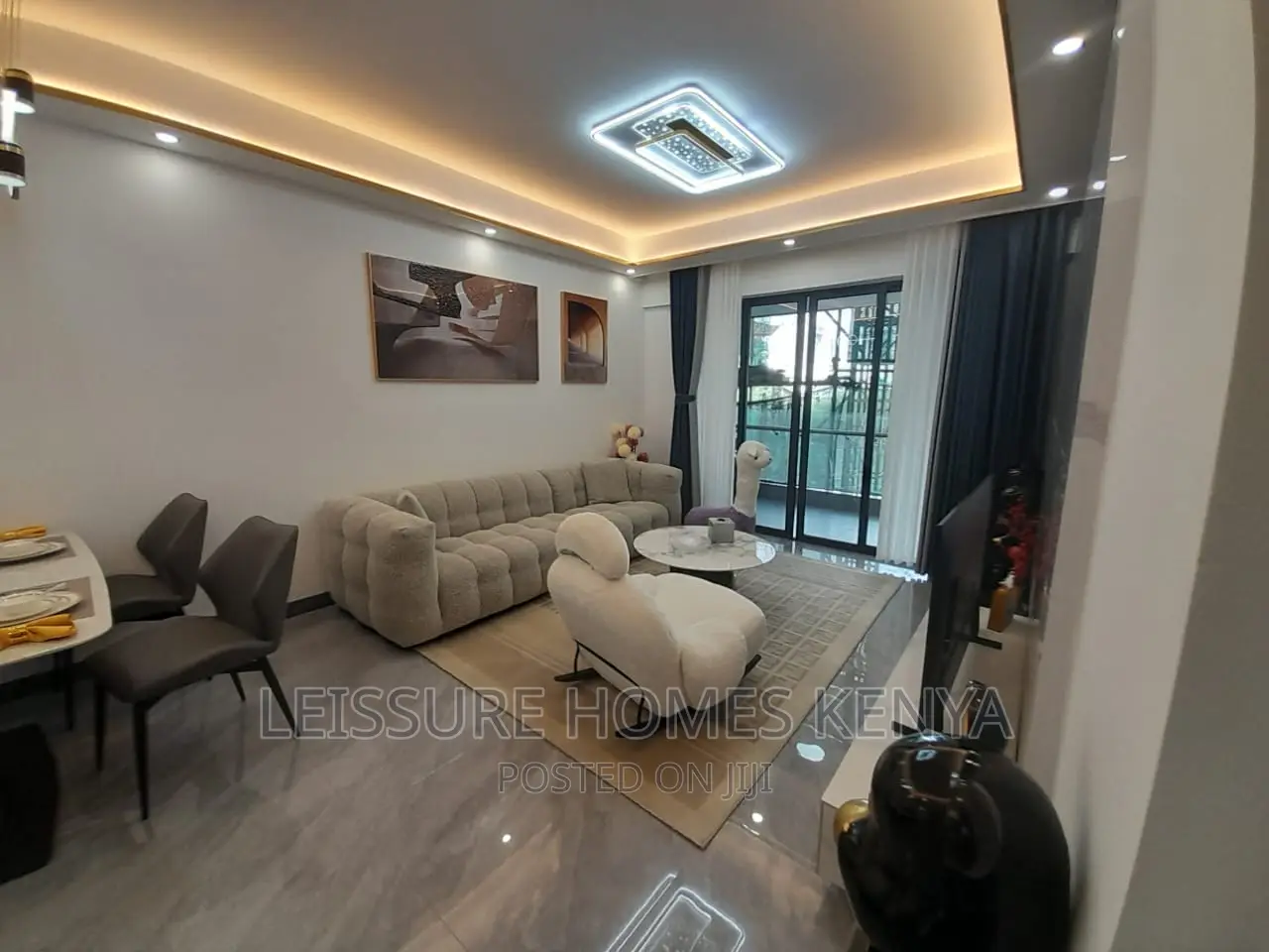 Kilimani: Modern 3-Bedroom Apartment with Balcony for Sale in Kilimani