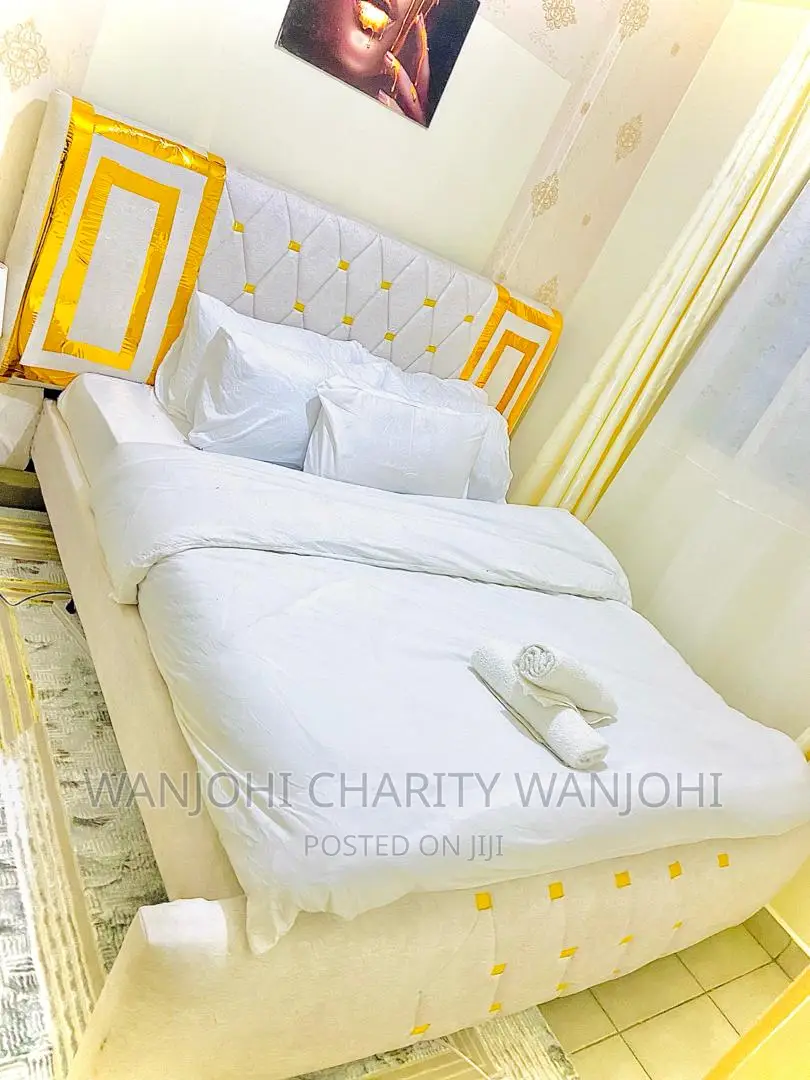 Airbnb One Bedroom South B in South B