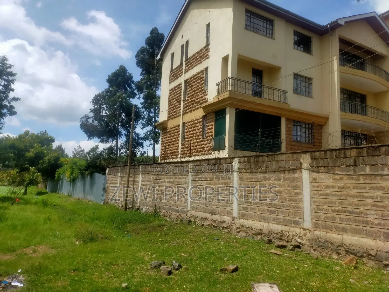 Kerarapon, Karen: 1/4 Acre Plot for Sale Now in Kerarapon
