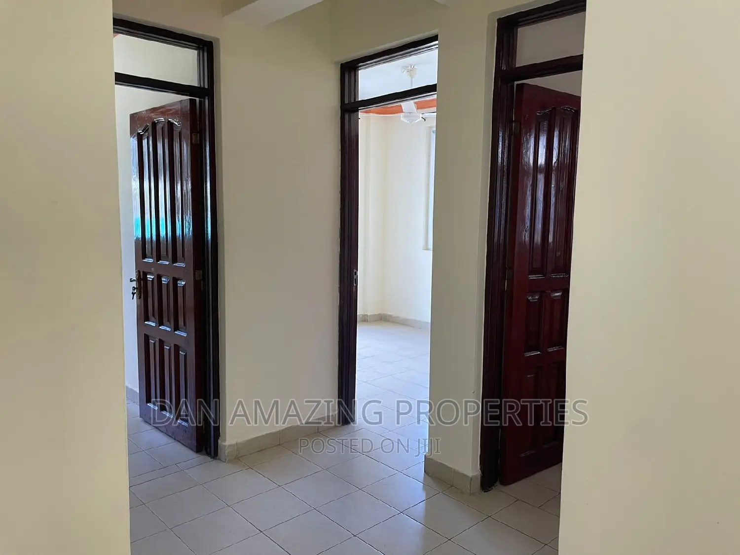 Mtwapa: 3-Bedroom Apartment in Msa with Swimming Pool - For Sale in Mtwapa