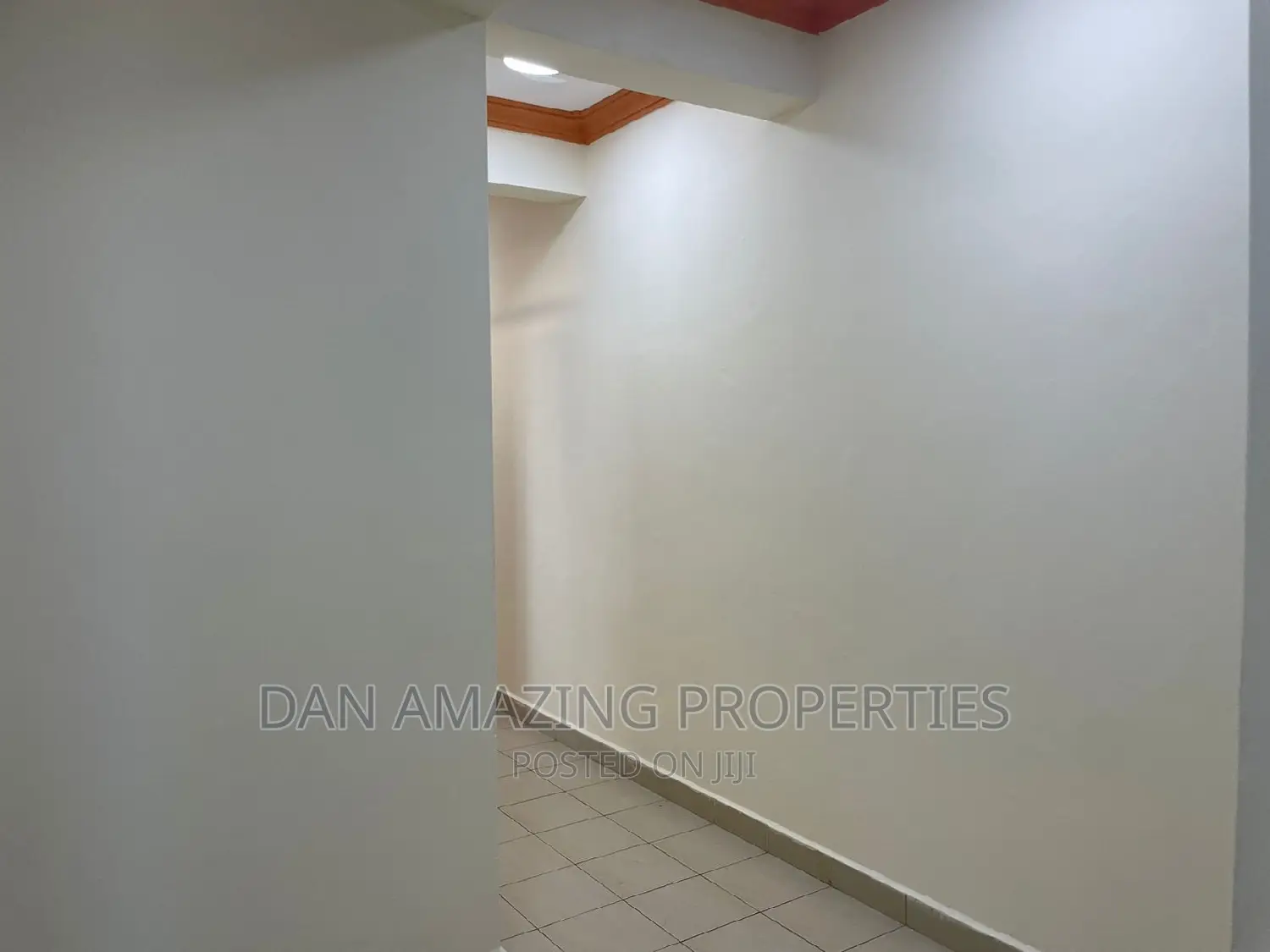Mtwapa: 3-Bedroom Apartment in Msa with Swimming Pool - For Sale in Mtwapa