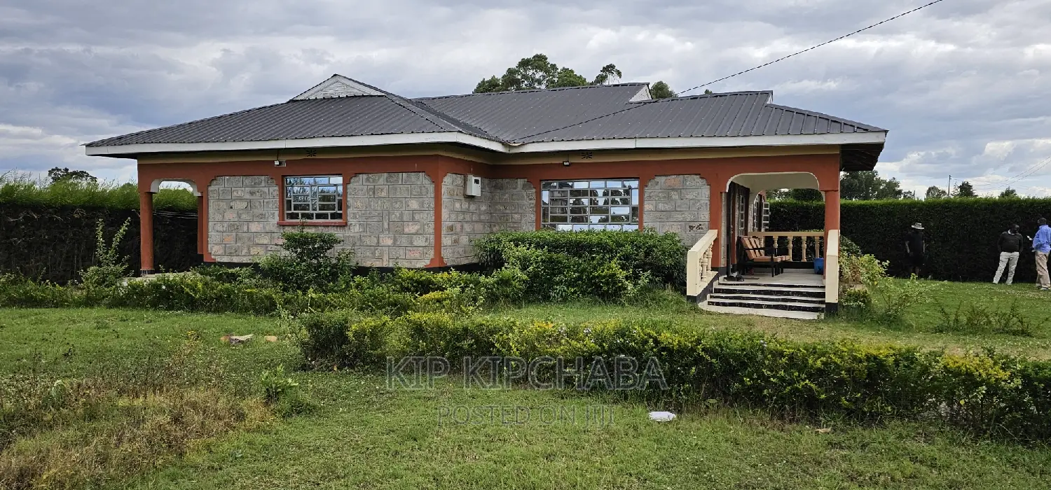 Illula 3-Bedroom Bungalow Offered for Sale - Don't Miss Out! in Illula